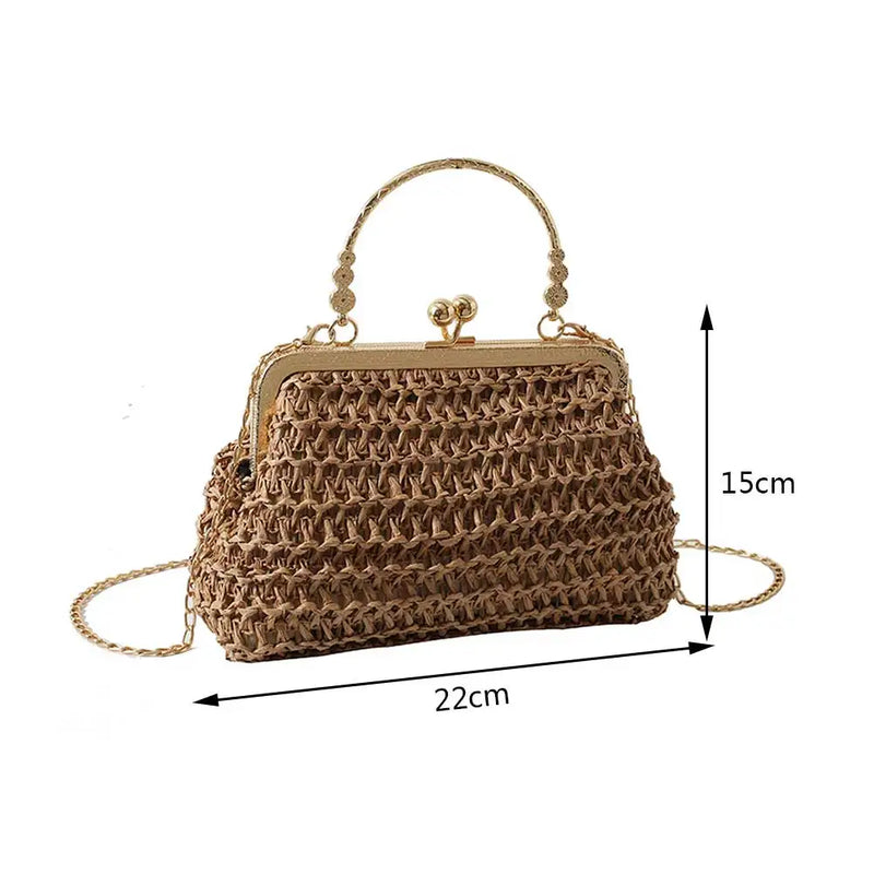 Bolsa Modelo Handbag  – Clutch de Palha Trançada com Corrente Dourada e Design Elegante