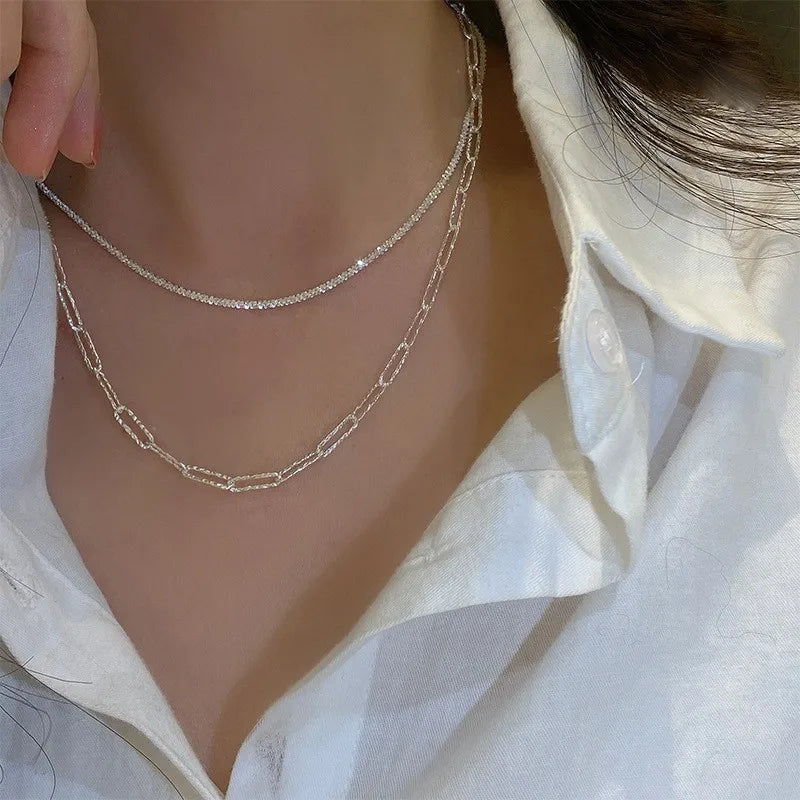 Colar Prateado Brilhante – Corrente Clavicular Estilo Choker